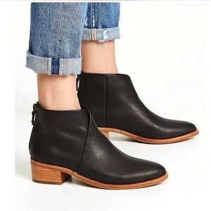 Soludos The Venetian leather booties in black Size 7